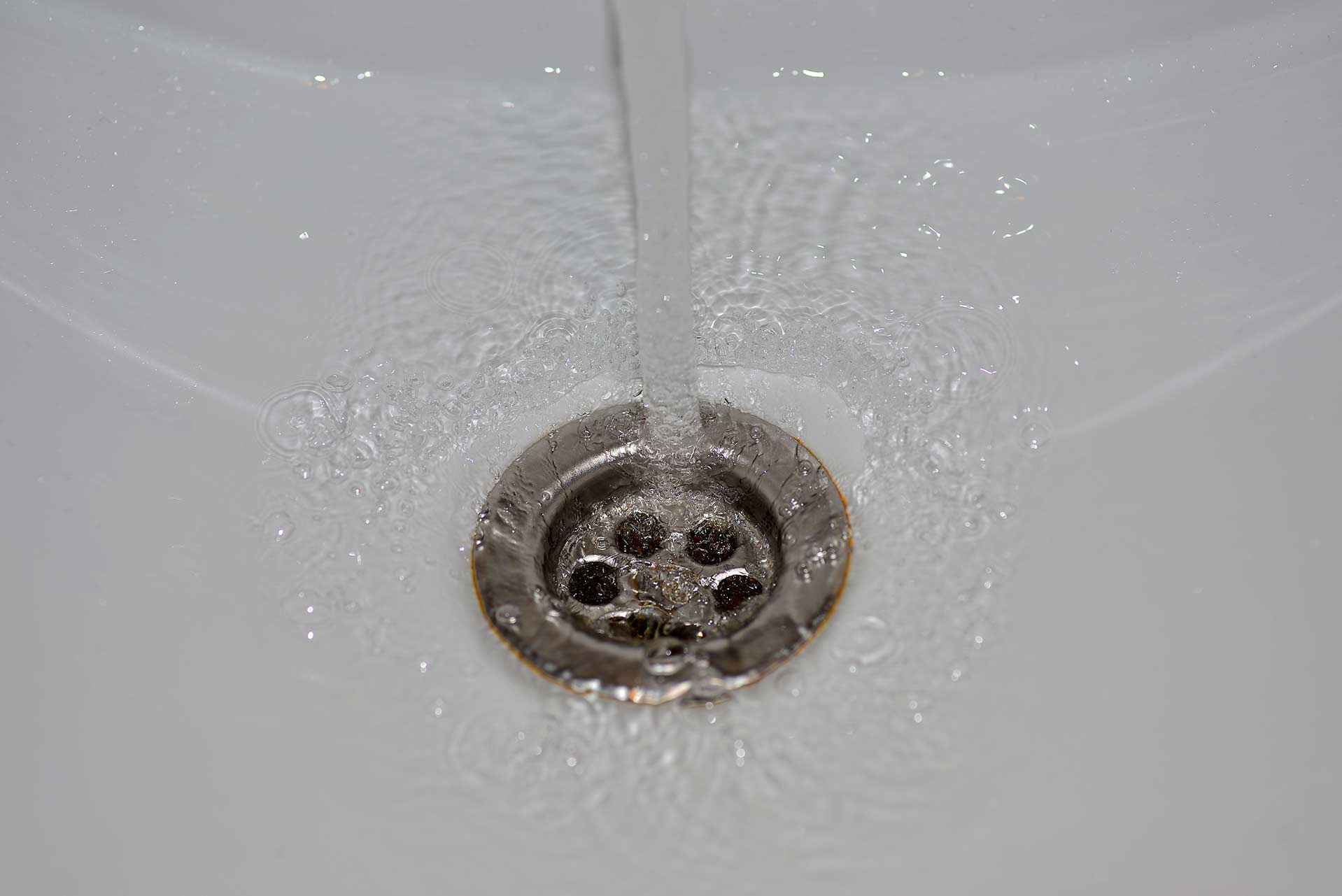 A2B Drains provides services to unblock blocked sinks and drains for properties in Macclesfield.
